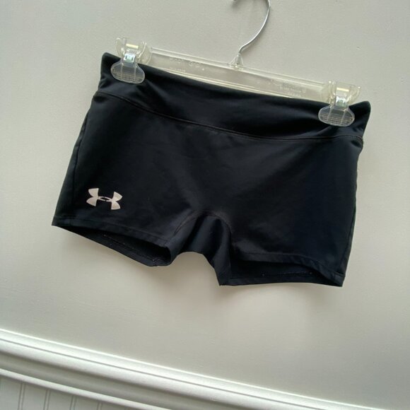 Under Armour Yoga shorty shorts size Youth Large - Picture 4 of 5